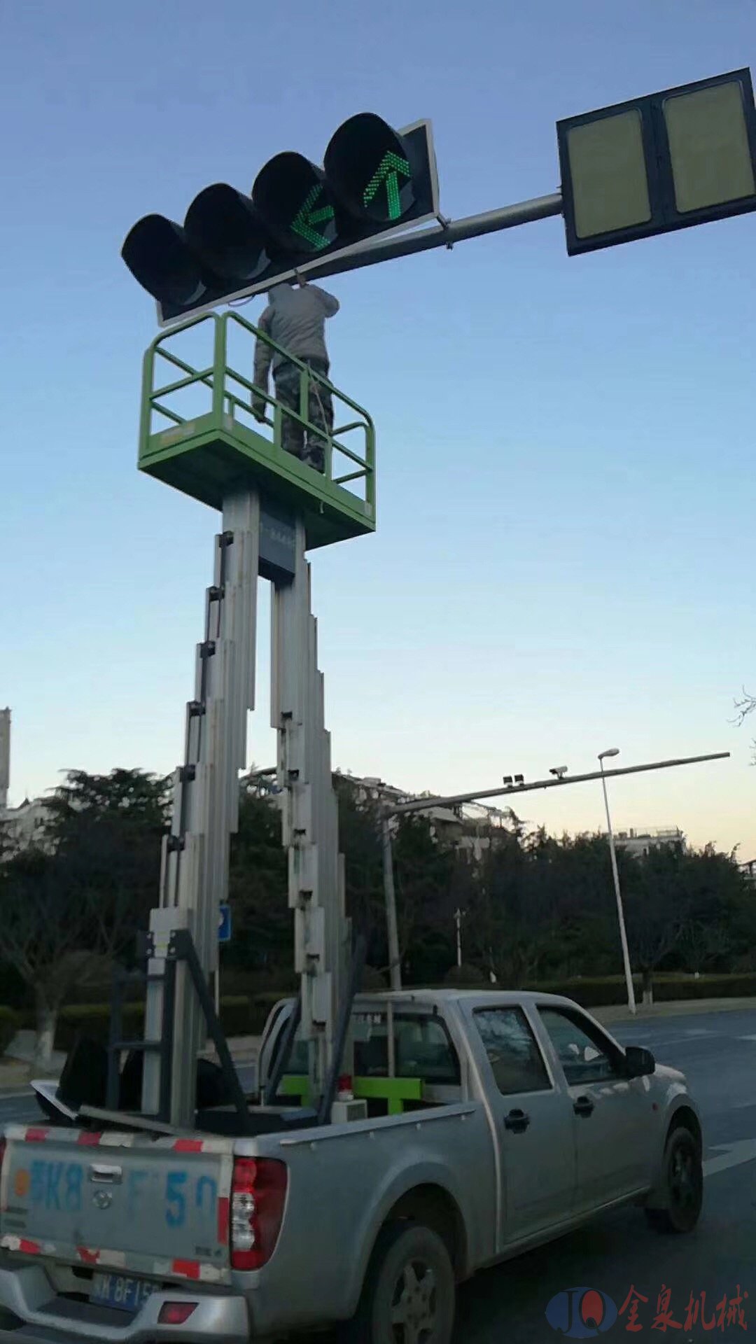 車載鋁合金升降機